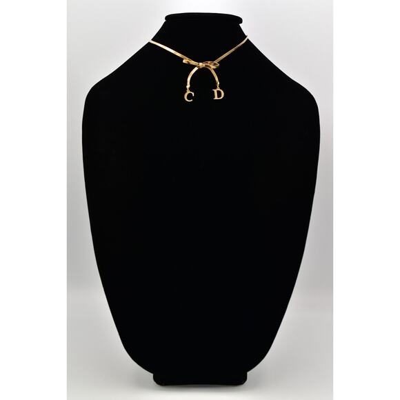 Christian Dior Vintage Bow Choker Necklace Logo CD Charm Gold Chain Signed BinBD - Picture 3 of 12